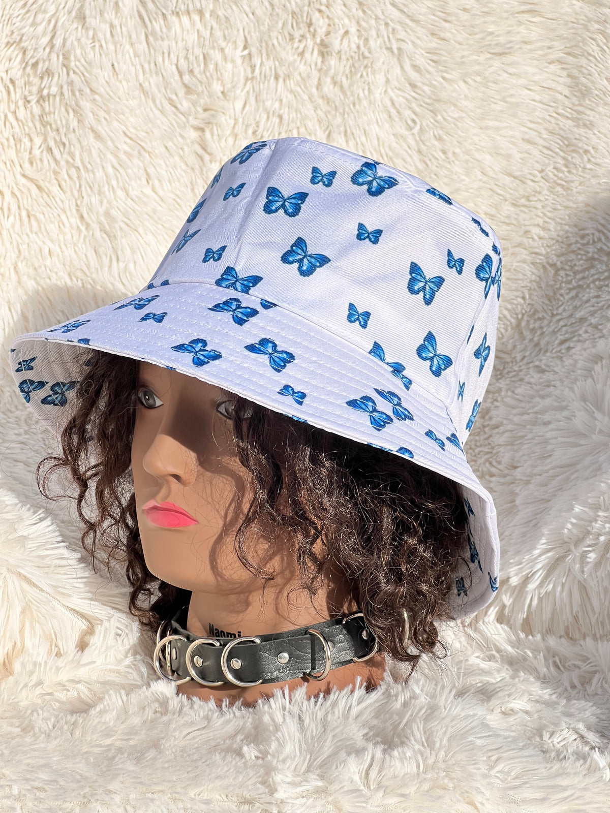 BLUE BUTTERFLY BUCKET HAT