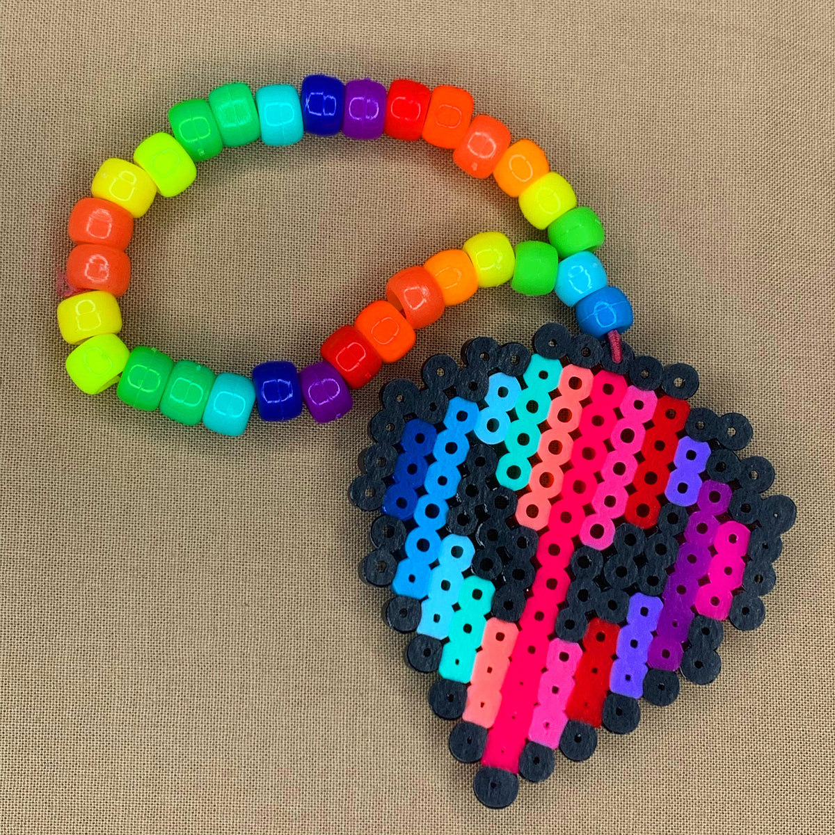 ALIEN KANDI AND PERLER BRACELET