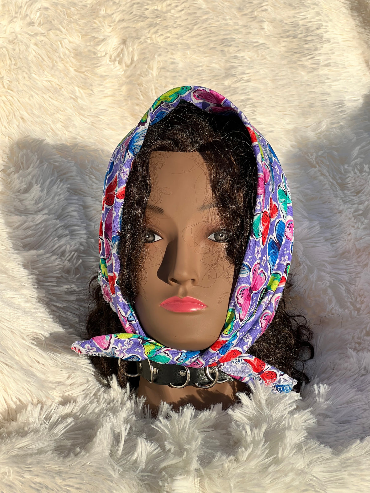 BUTTERFLY WONDER RETRO SQUARE HEADSCARF