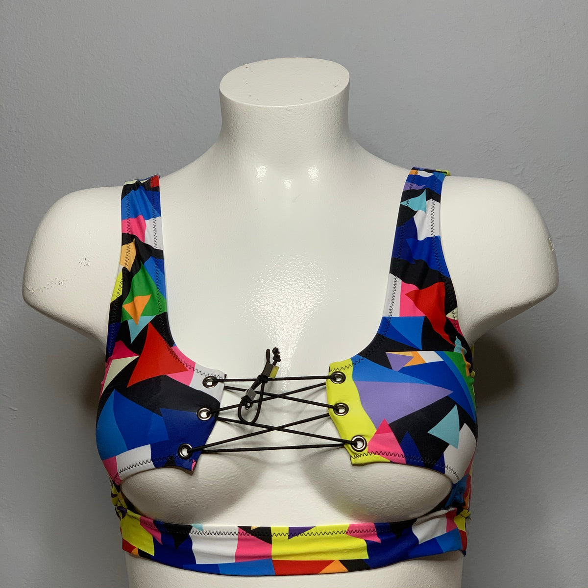 BERMUDA TRIANGLE UNDERBOOB TOP
