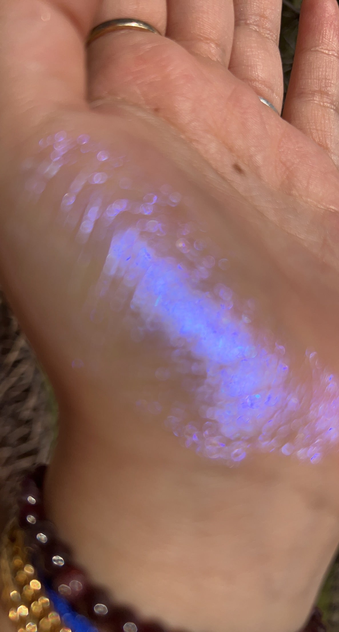 EUPHORIC LIQUID EYESHADOW