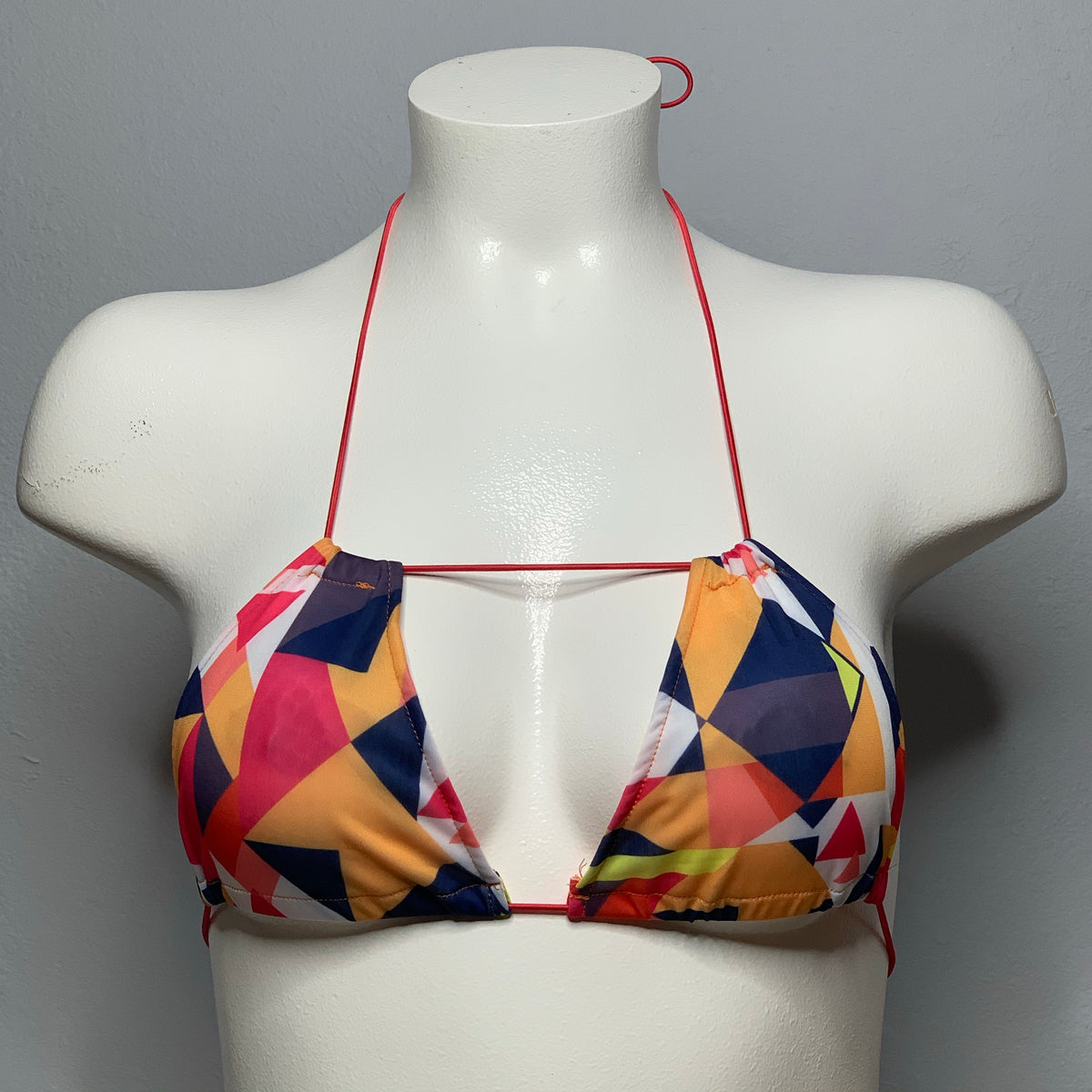 REBELLIOUS TRIANGLE BIKINI TOP