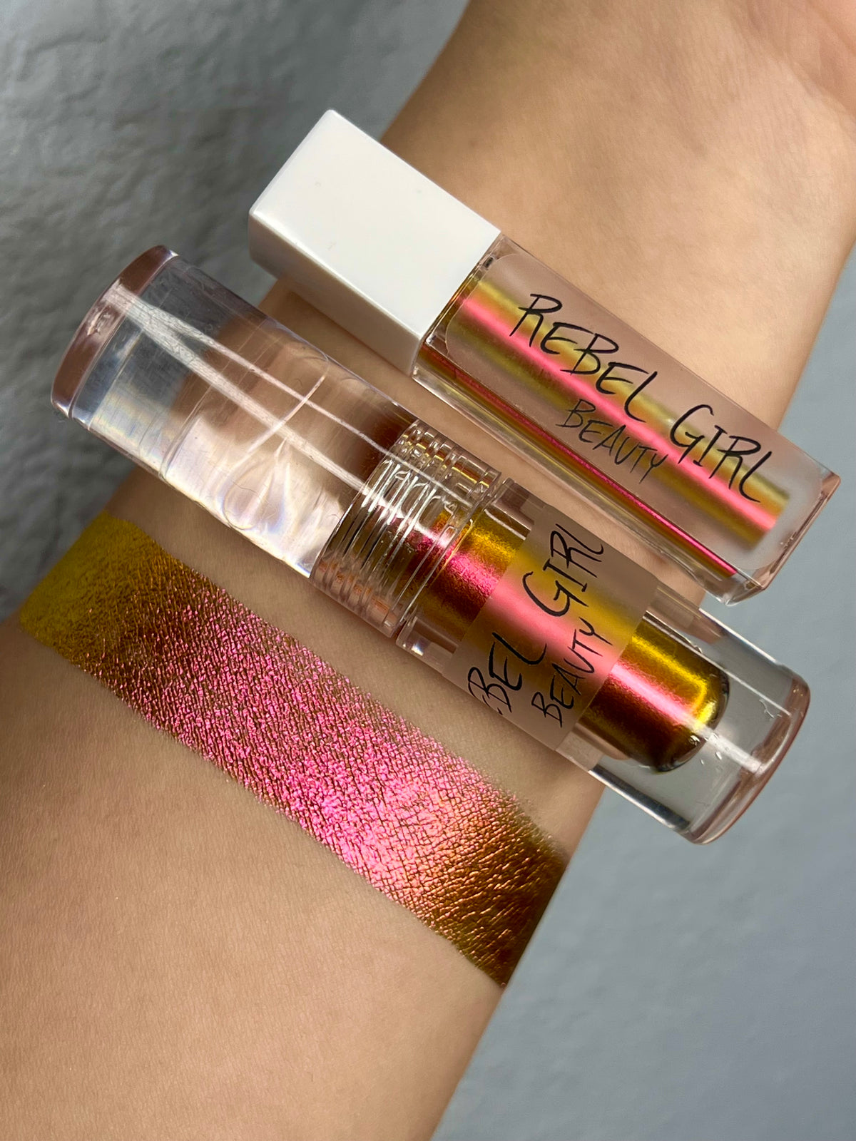 GODDESS CHROME EYESHADOW