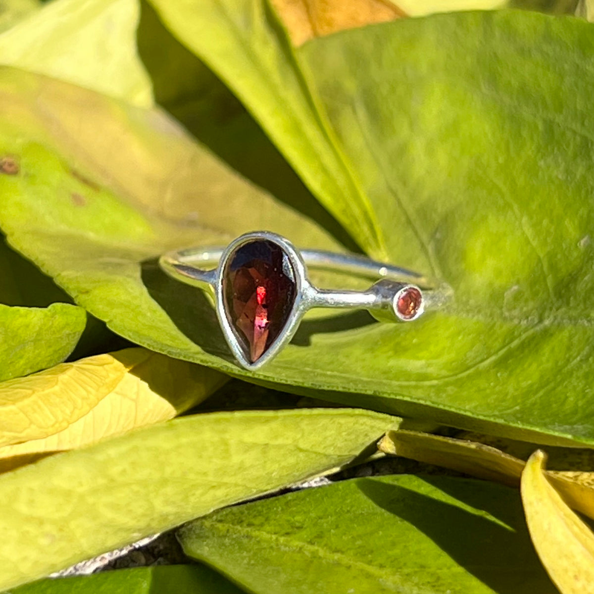 GARNET 925 STERLING SILVER RING