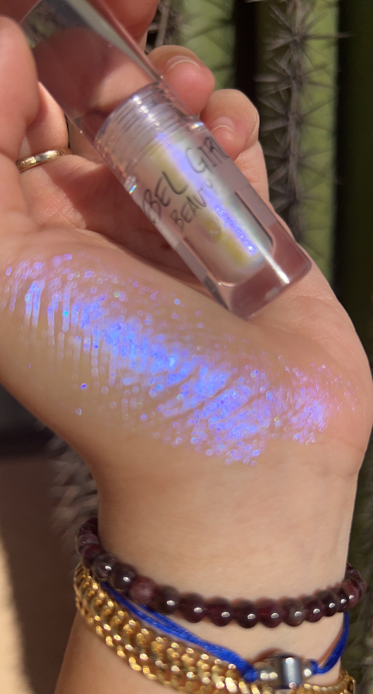 EUPHORIC LIQUID EYESHADOW