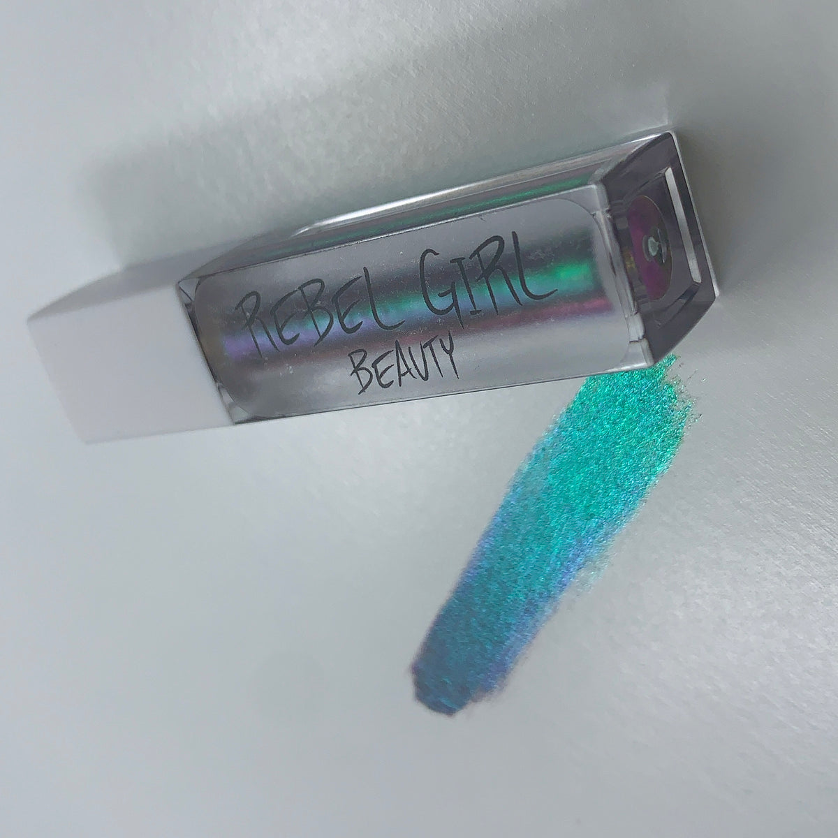 NEBULA CHROME EYESHADOW