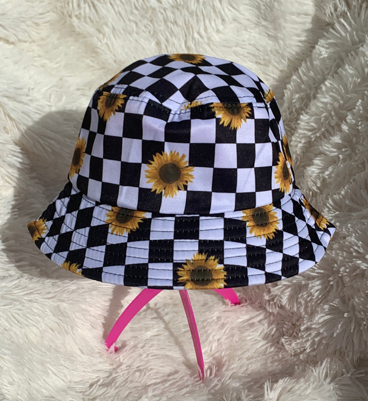 CHECKERED SUNFLOWER BUCKET HAT