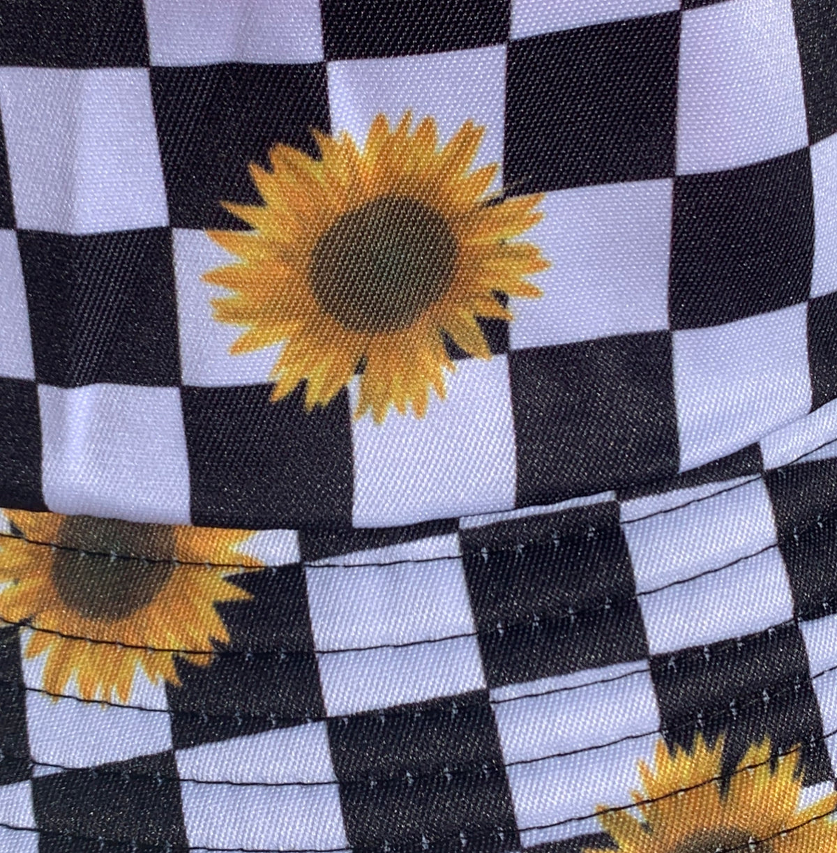 CHECKERED SUNFLOWER BUCKET HAT