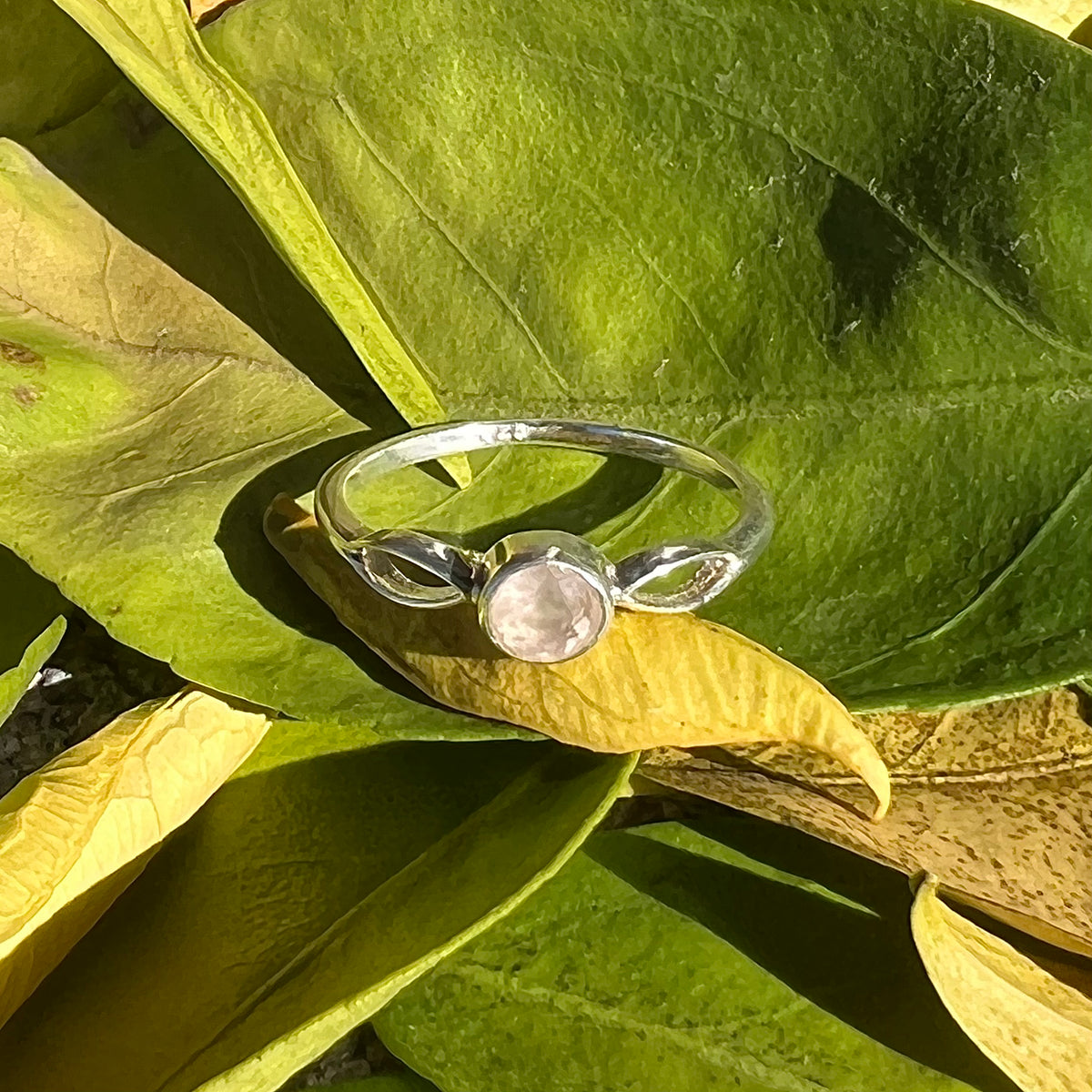 ROSE QUARTZ 925 STERLING SILVER RING